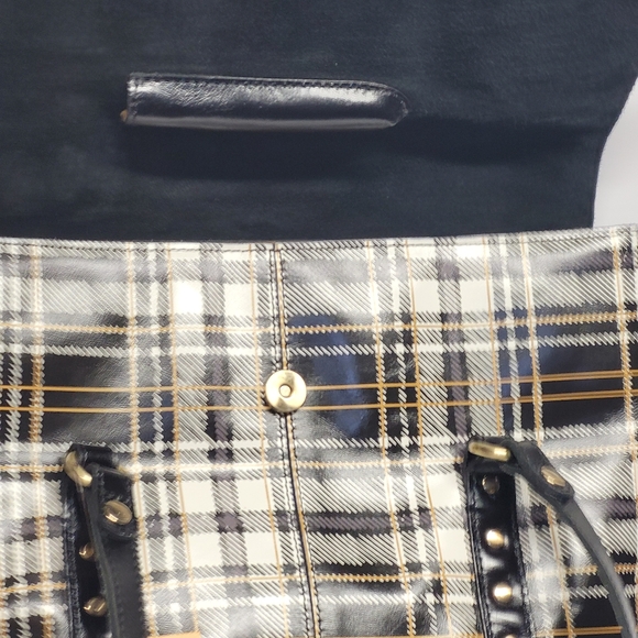 Patricia Nash Leather Shoulder Bag - Picture 2 of 15